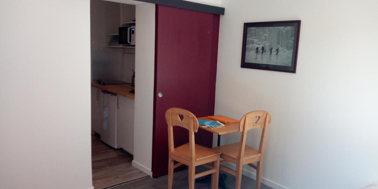 Studio Avec Jardin Au Pied Du Revard Dans Villa อิกซ์เลส์แบ็งส์ ภายนอก รูปภาพ